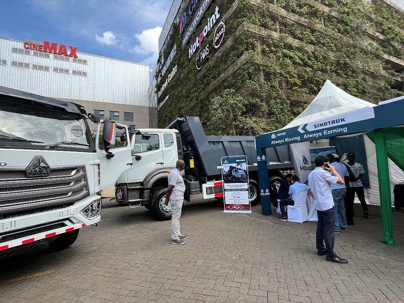 In 2023, Authorized dealer RUNDA represented SINOTRUK to participate in exhibition.