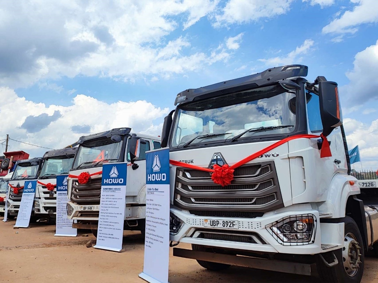 DOUBLE Q 10th Anniversary Event Venue Exhibition Trucks.